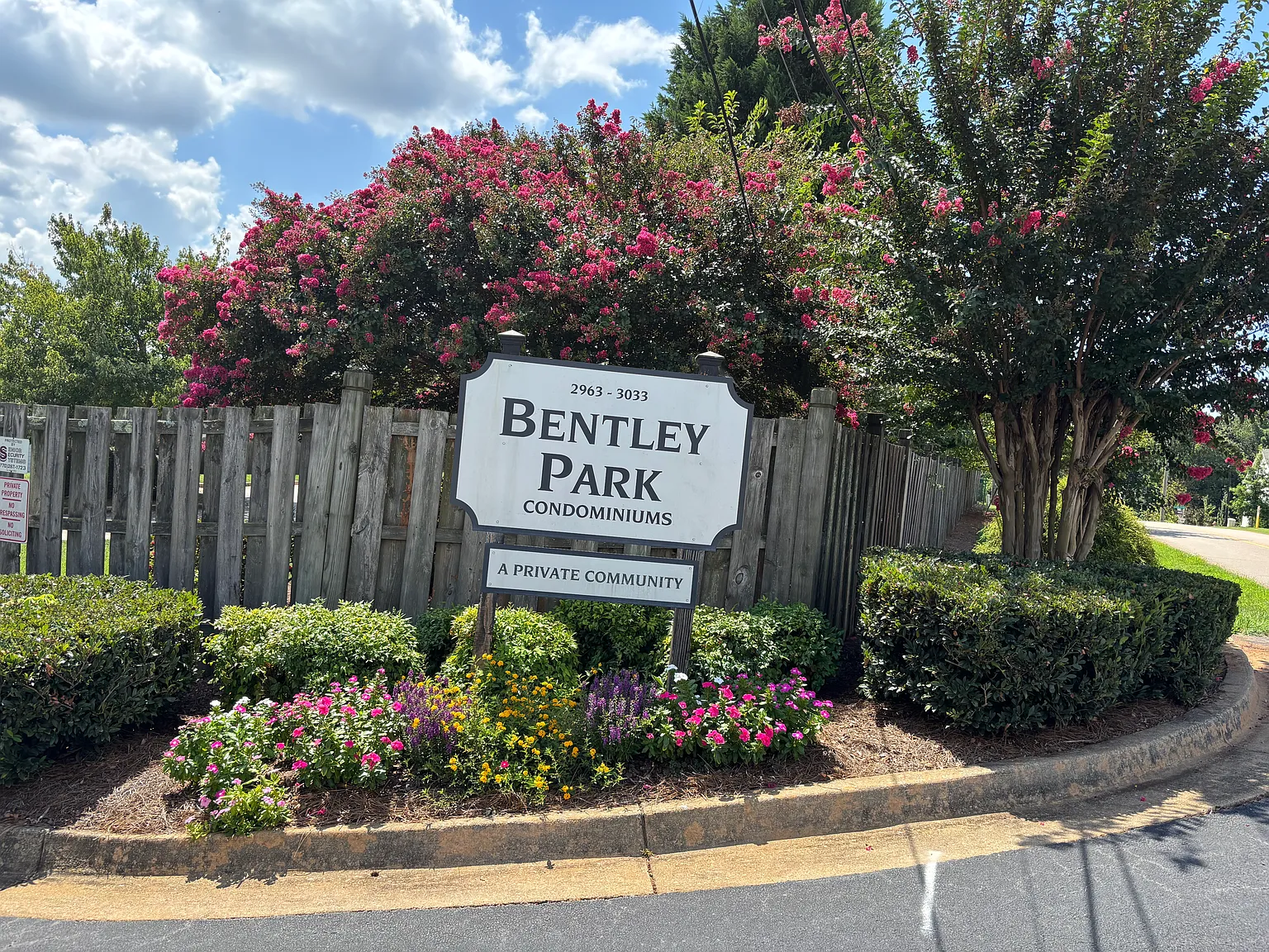 2 bed, $1,900 — Photo 1