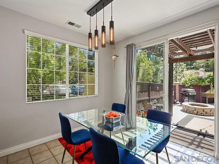 907 Mira Lago Way — Photo 7