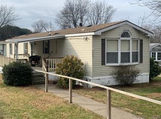 202 Molly Pitcher Rd, Mount Bethel, PA 18343