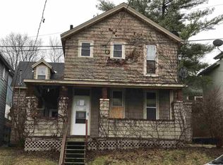 648 Chestnut St, Dubuque, IA 52001