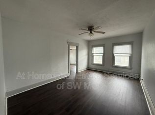 1021 E Walnut St APT 2, Springfield, MO 65806