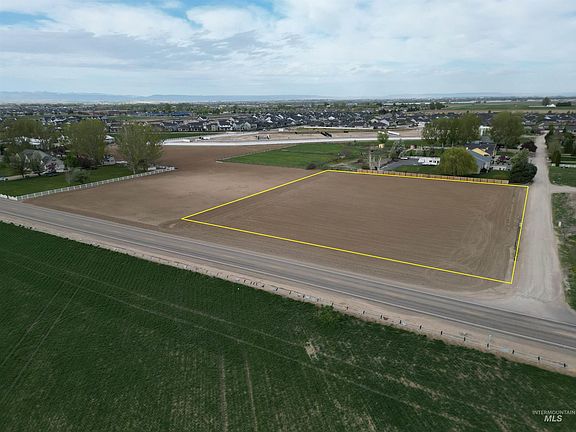 2nd image of Midland Blvd