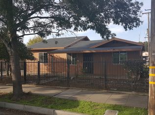1121 W Church St, Stockton, CA