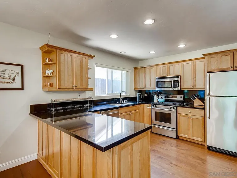 5664 Campanile Way — Photo 6
