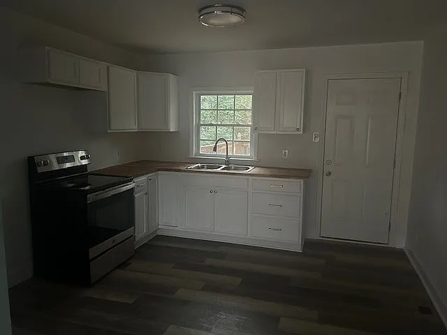 903 Richland St — Photo 13