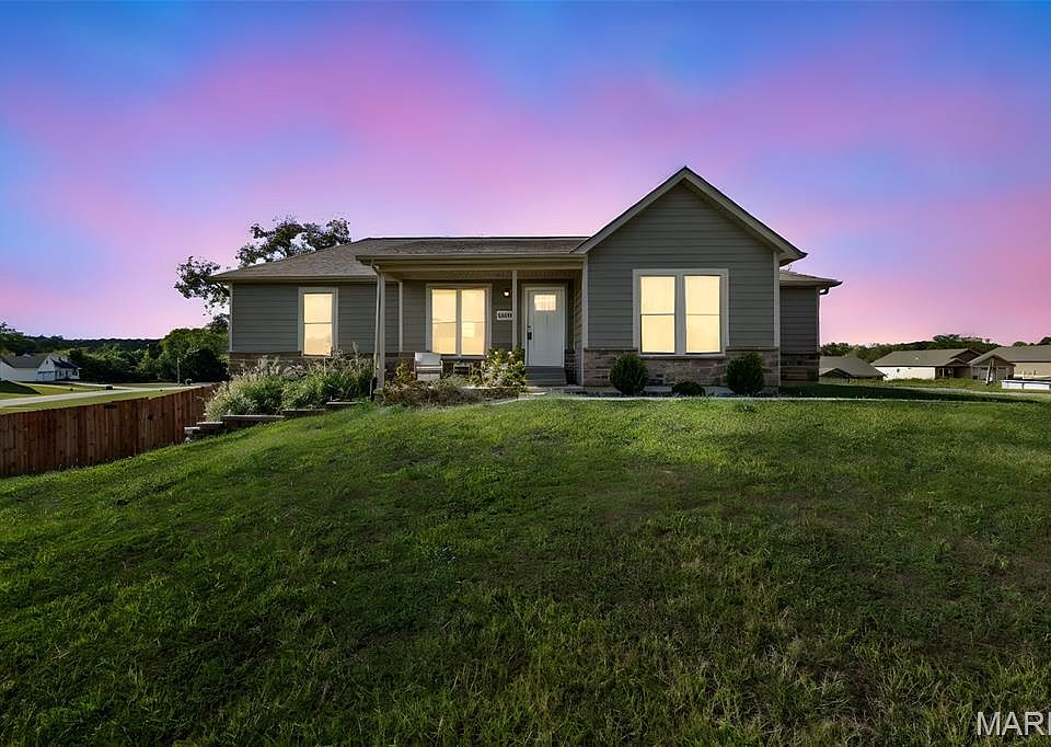 1st image of 10165 Riehl Farm Dr