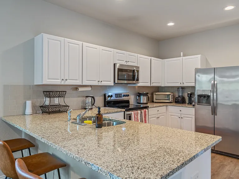 7627 Apex Lndg — Photo 16