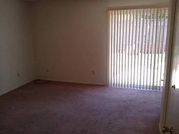 5th image of 1675 Royal Way