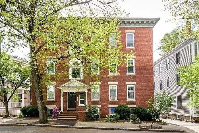 1st image of 6 Perry St APT 5