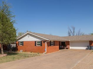 1222 N Indiana St, Weatherford, OK 73096
