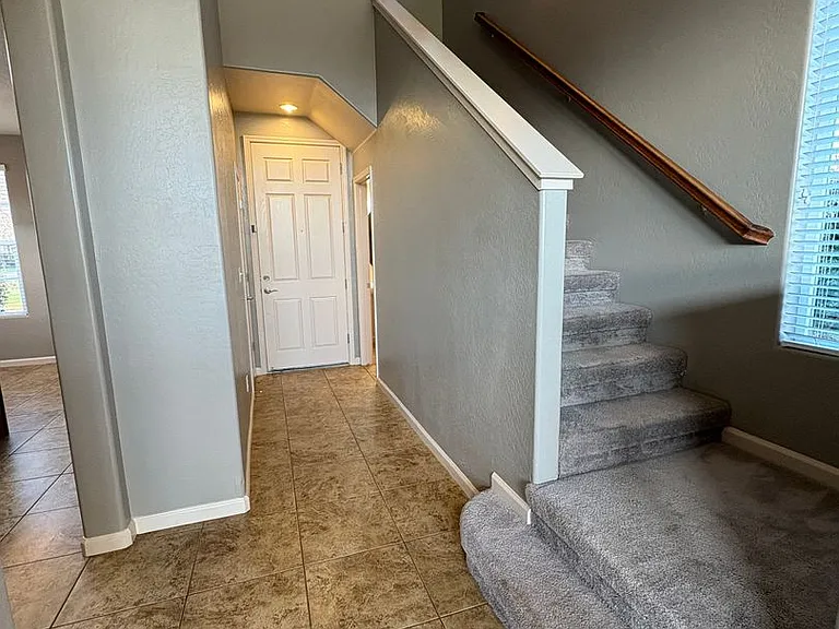 3310 N Tilden Ct — Photo 14