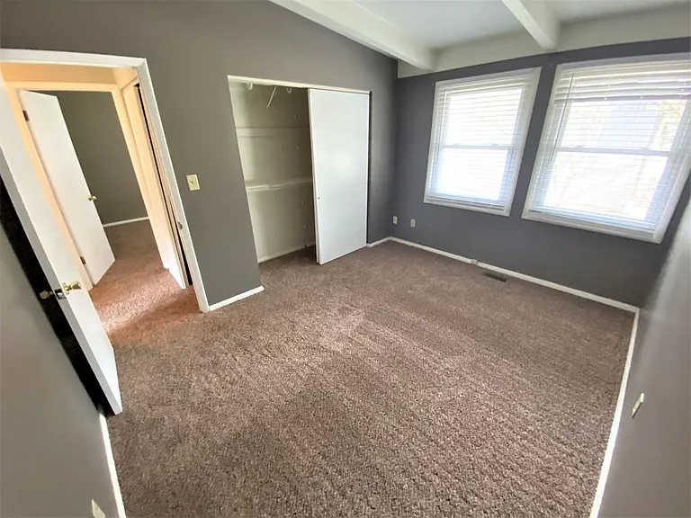 2443 Edgevale Rd — Photo 21