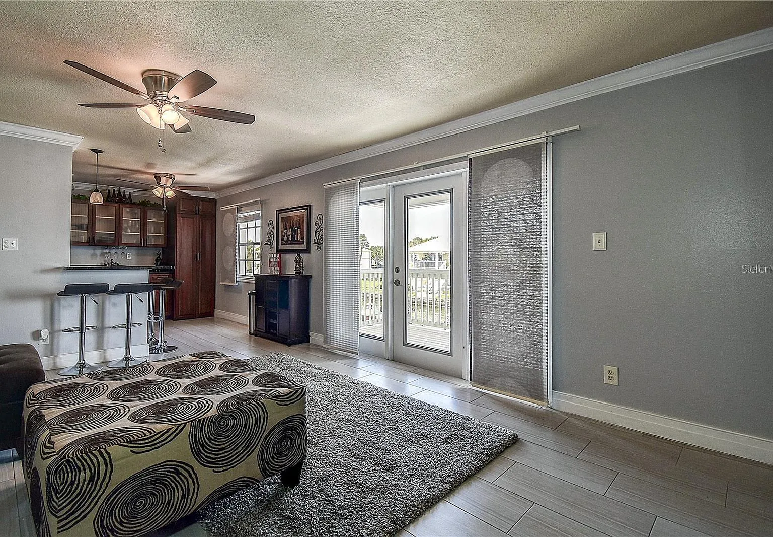 2 bed, 774 sqft, $2,500 — Photo 3