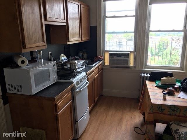 landlord_unit_photo_47278032_0