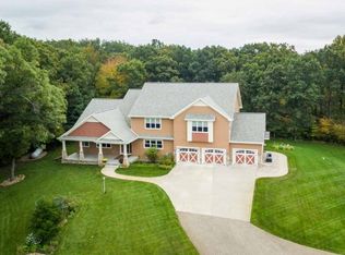 2239 Linwood Dr, Stevens Point, WI 54481