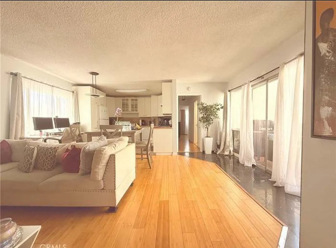 Building Photo - 5300 Fairview Blvd #19