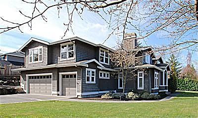 1st image of 2655 78th Ave NE