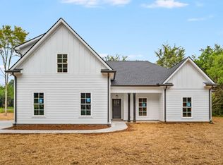 212 Anderton Rd, Bell Buckle, TN 37020