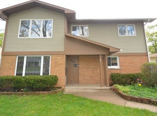 1444 N Hickory Ave, Arlington Heights, IL