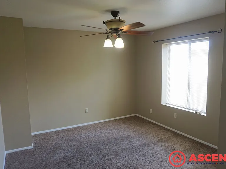 9521 Thistlewood Ct (W & A) — Photo 8