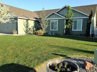 5203 S Desert Dove Loop, West Richland, WA
