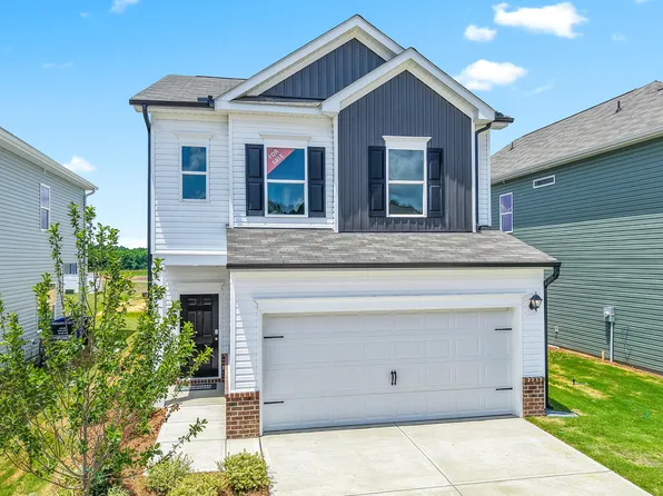 127 Oyster Tabby Dr, Lillington, NC 27546
