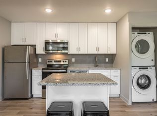 2222 9th St #11195213, Charleston, IL