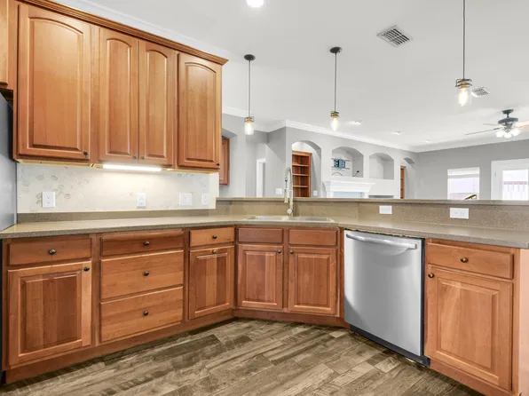 1609 Malta Cv, Niceville, FL 32578
