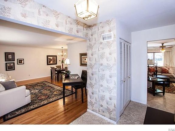 5th image of 9121 Saddlebrook Dr