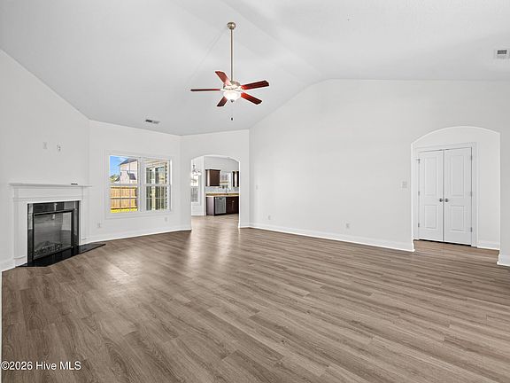2nd image of 506 Ivory Court