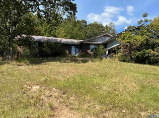 1877 Philadelphia Rd, Guin, AL 35563