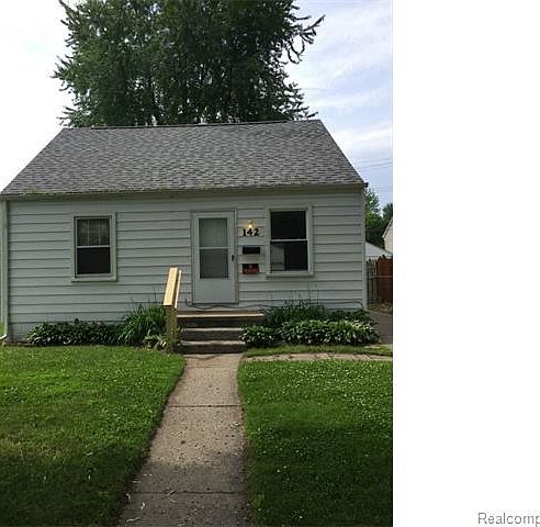 1st image of 142 E Shevlin Ave