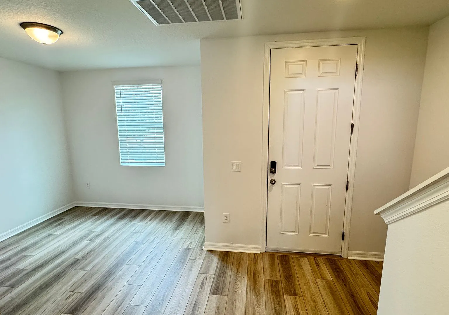 !Price Drop! Brand New 4 Bed/2.5 Bath With A Loft And Flex-Room! Washer And Dryer Included! — Photo 4
