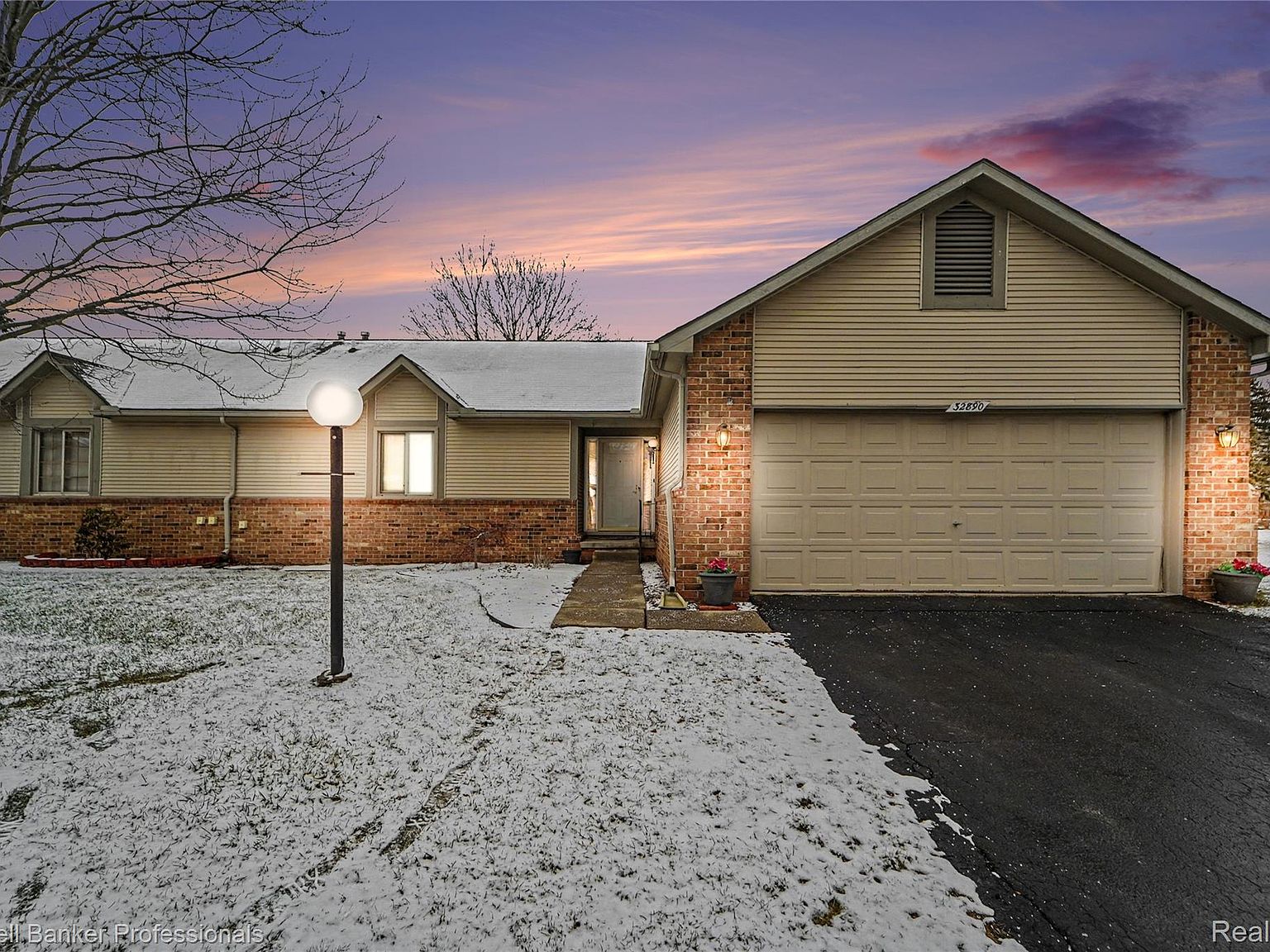 32890 Chapman Cir, Westland, MI 48185 | Zillow