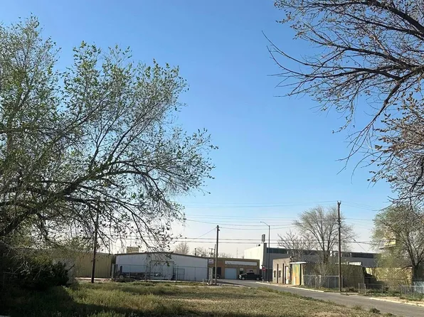 500 E 3rd St, Roswell, NM 88201