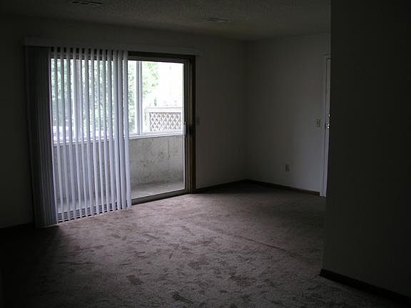 4th image of 3634 Wyoming St APT 1B