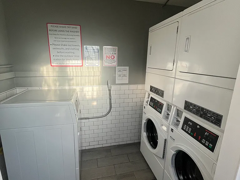 Rio Sands Condominiums — Photo 26