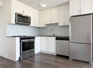 1755 Haro St #306, Vancouver, BC V6G 1H2
