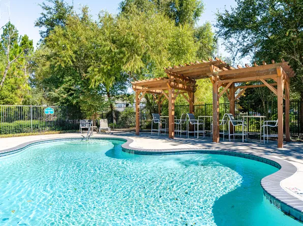 Pine Crest Apartments, 2000 Pine Crest Ave #E97c1a8e2, Covington, LA 70433