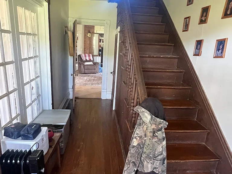 Echols Ln — Photo 10