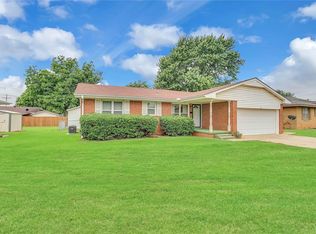 129 Merritt Dr, Elk City, OK 73644