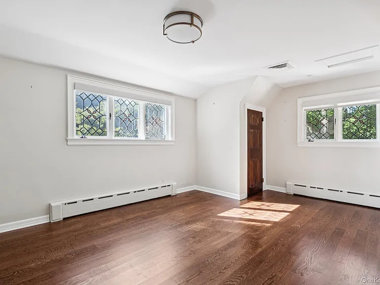 18 Heights Rd — Photo 18
