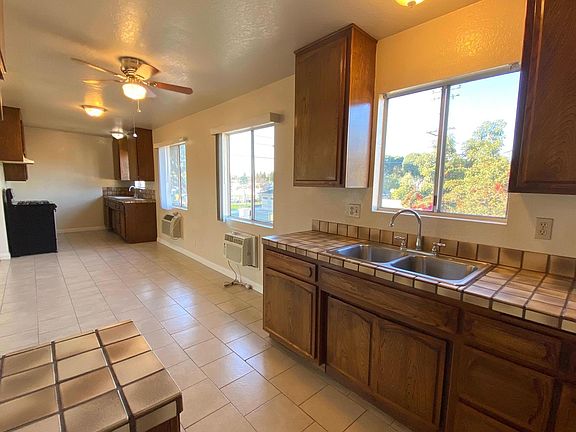 Kitchen with double sinks