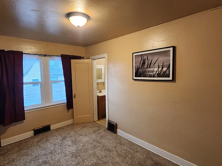 1528 W 6th Ave #3 — Photo 6
