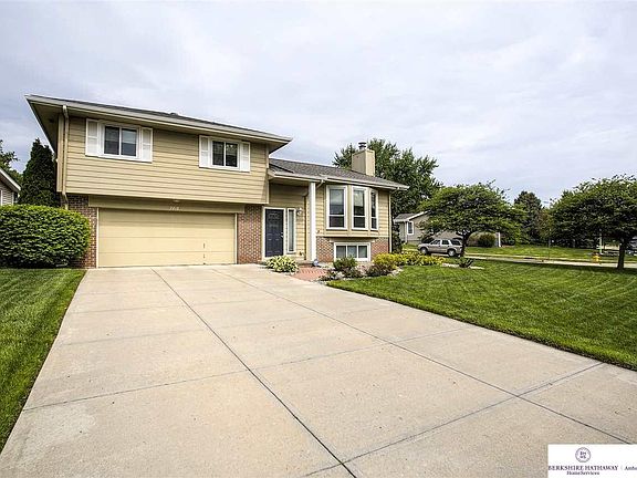 2nd image of 3212 S 144th Ave