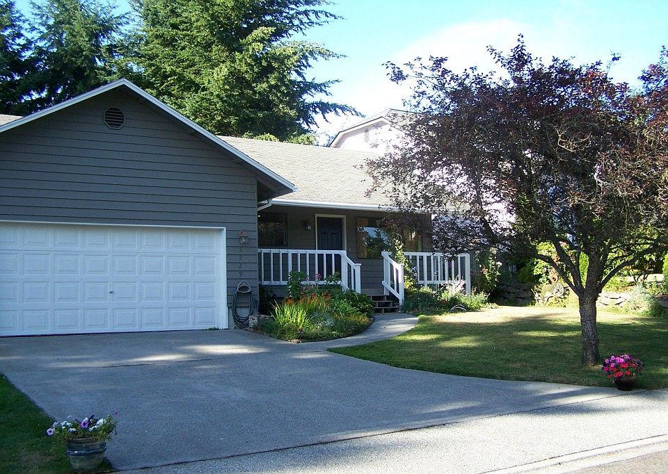 1st image of 5229 242nd St SW