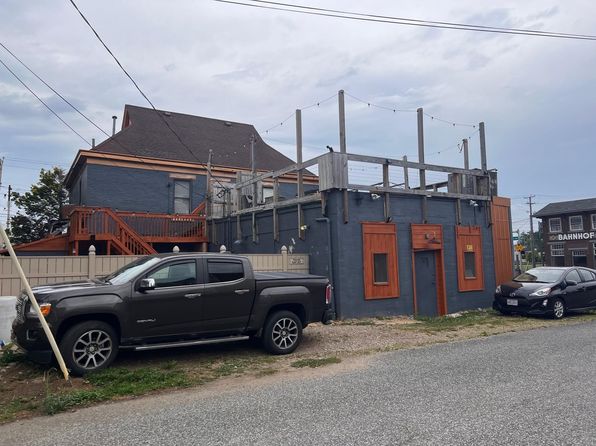 huntington-west-virginia-439312447 picture