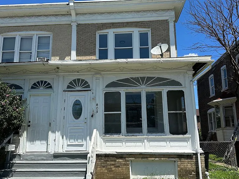 405 Colwyn Ave — Photo 1