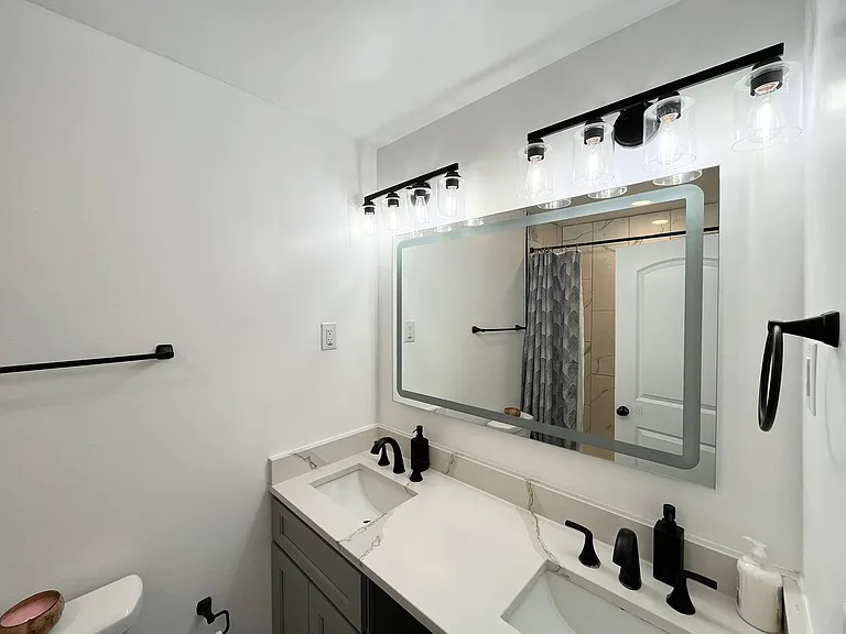 1116 E Geer St #A — Photo 14