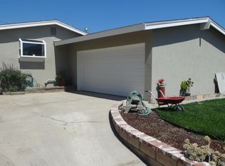 351 Laurie Ln, Santa Paula, CA 93060